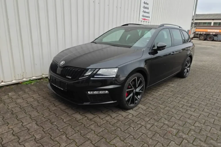 Skoda Octavia RS 8 fach